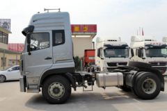 中国重汽 豪曼重卡 340马力 4X2牵引车(ZZ4188K10EB0)