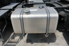 中国重汽 豪曼H5重卡 340马力 4X2牵引车(半高顶)(ZZ4188K10EB0)