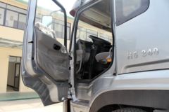 中国重汽 豪曼重卡 340马力 4X2牵引车(ZZ4188K10EB0)