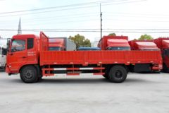 东风商用车 天锦中卡 160马力 4X2 6.75米排半栏板载货车(DFH1140BX1V)