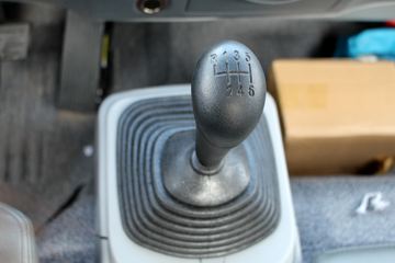 �й�����HOWO ͳ˧ 141���� 3280��൥���Ῠ����(����)ͼƬ