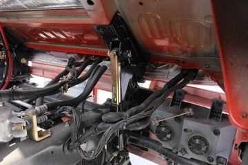 �������ó� ����п� 160���� 4X2 6.75���Ű������ػ���(DFH1140BX1V)ͼƬ