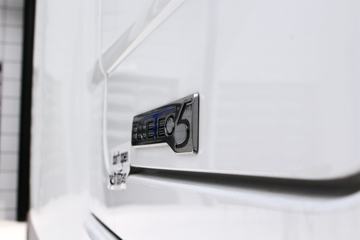 ���� Actros�ؿ� 410���� 4X2ǣ����(����)(�ͺ�1841)ͼƬ