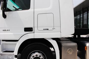 ���� Actros�ؿ� 410���� 4X2ǣ����(����)(�ͺ�1841)ͼƬ