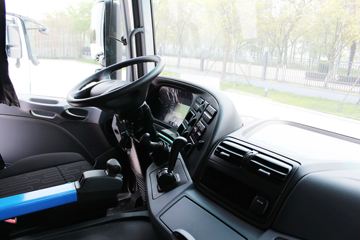���� Actros�ؿ� 410���� 4X2ǣ����(����)(�ͺ�1841)ͼƬ