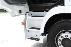 奔驰 Actros重卡 410马力 4X2牵引车(国五)(型号1841)
