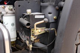 祺龙&nbsp;牵引车底盘                                                图片