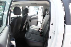 T6&nbsp;皮卡驾驶室                                               图片