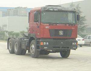 陕汽 德龙FC重卡 308马力 6X4 牵引车(加长高顶)(SX4255NN294C)