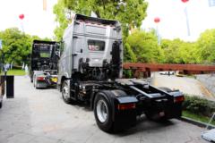 四川现代 创虎XCIENTP360重卡 轻量化 360马力 4X2牵引车(CHM4180KPQ39M)