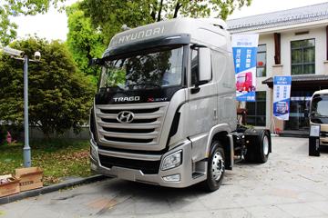 四川现代 创虎XCIENTP360重卡 轻量化 360马力 4X2牵引车(CHM4180KPQ39M)