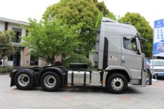 四川现代 创虎XCIENTP440重卡 440马力 6X4牵引车(8气囊)(CHM4251KPQ49M)