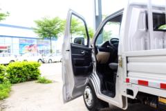 长安跨越 跨越王X5 1.5L 112马力 汽油 3.6米单排栏板小卡(SC1031FRD52)