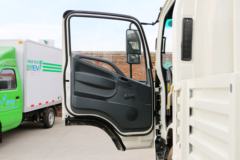 凯马 凯捷M3 143马力 4.2米单排栏板轻卡(KMC1046A33D5)