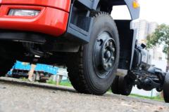 东风新疆(原创普) 中卡 160马力 4X2 5700轴距 载货车底盘(EQ5160XXYLZ4DJ) 东风新疆(原创普) 中卡 160马力 4X2 5700轴距 载货车底盘(EQ5160XXYLZ4DJ)