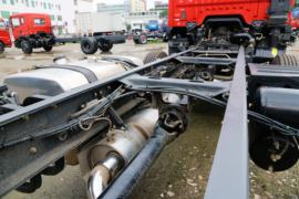 创普&nbsp;载货车底盘                                                图片