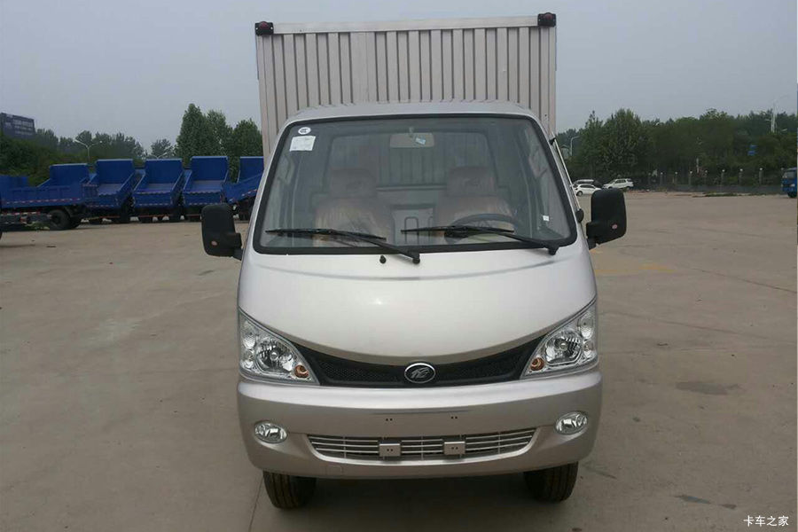 北汽黑豹 5025系列 1.5L 112马力 汽油 2.9排半仓栅式微卡