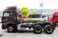 一汽解放 J6P重卡 460马力 6X2R自动挡牵引车(AMT手自一体)(CA4250P66K24T2A1E4)