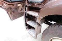 一汽解放 J6P重卡 460马力 6X2R自动挡牵引车(AMT手自一体)(CA4250P66K24T2A1E4)
