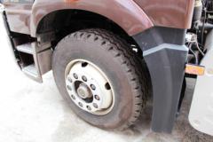 一汽解放 J6P重卡 460马力 6X2R自动挡牵引车(AMT手自一体)(CA4250P66K24T2A1E4)