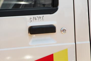 ���� С����V 68���� 2.6��˫������΢��ͼƬ