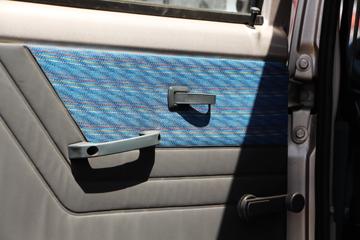 ���� С����V 68���� 2.6��˫������΢��ͼƬ