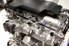 菲亚特FPT 175马力 3L 国六 柴油发动机