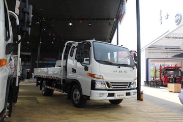 江淮 骏铃E5 116马力 3.8米排半栏板轻卡(HFC1045P92K3C2)