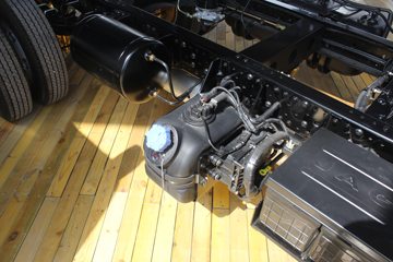 ���� ˧��H330 143���� �����Ῠ����ͼƬ