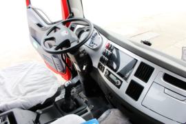 金陆(原属一汽柳特)&nbsp;牵引车驾驶室                                               图片