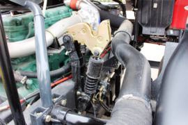 金陆(原属一汽柳特)&nbsp;牵引车底盘                                                图片