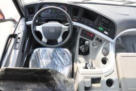 途骥&nbsp;牵引车驾驶室                                               图片