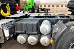 长征汽车 途骥重卡 360马力 6X4牵引车(CZ4250SU334) 长征汽车 途骥重卡 360马力 6X4牵引车(CZ4250SU334)