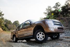 龙威&nbsp;皮卡外观                                                图片