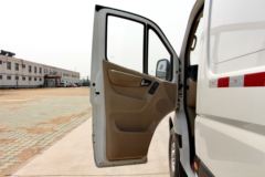 福田图雅诺S 163马力 4X2 冷藏车(BJ5038XLC-AA)