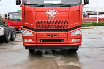 һ����� J6P�ؿ� 375���� 6X2 LNGǣ����(CA4250P66T3E24M5)ͼƬ