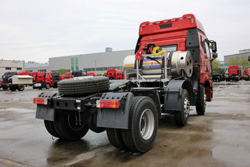 һ����� J6P�ؿ� 375���� 6X2 LNGǣ����(CA4250P66T3E24M5)ͼƬ