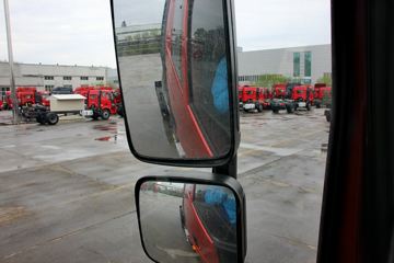 һ����� J6P�ؿ� 375���� 6X2 LNGǣ����(CA4250P66T3E24M5)ͼƬ