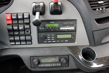 һ����� J6P�ؿ� 375���� 6X2 LNGǣ����(CA4250P66T3E24M5)ͼƬ