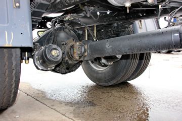 һ����� J6P�ؿ� 375���� 6X2 LNGǣ����(CA4250P66T3E24M5)ͼƬ