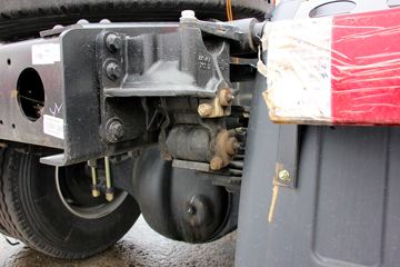 һ����� J6P�ؿ� 375���� 6X2 LNGǣ����(CA4250P66T3E24M5)ͼƬ