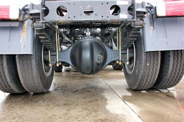 һ����� J6P�ؿ� 375���� 6X2 LNGǣ����(CA4250P66T3E24M5)ͼƬ