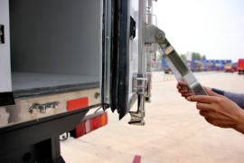 HOWO T7H&nbsp;载货车上装                                                图片