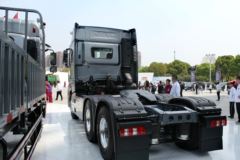 江淮 格尔发 跨越 6X4 AMT自动挡牵引车