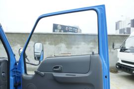 新顺达&nbsp;载货车驾驶室                                               图片