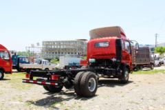 中国重汽HOWO 统帅 148马力 3.85米排半轻卡底盘(ZZ2047CCYF332CE145)