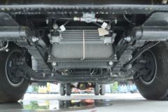 跃进 超越C500-38 140马力 4.65米排半厢式轻卡(NJ5082XXYZHDCWZ)