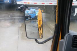 新顺达&nbsp;自卸车驾驶室                                               图片