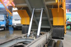 新顺达&nbsp;自卸车底盘                                                图片