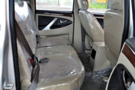 华凯&nbsp;皮卡驾驶室                                               图片